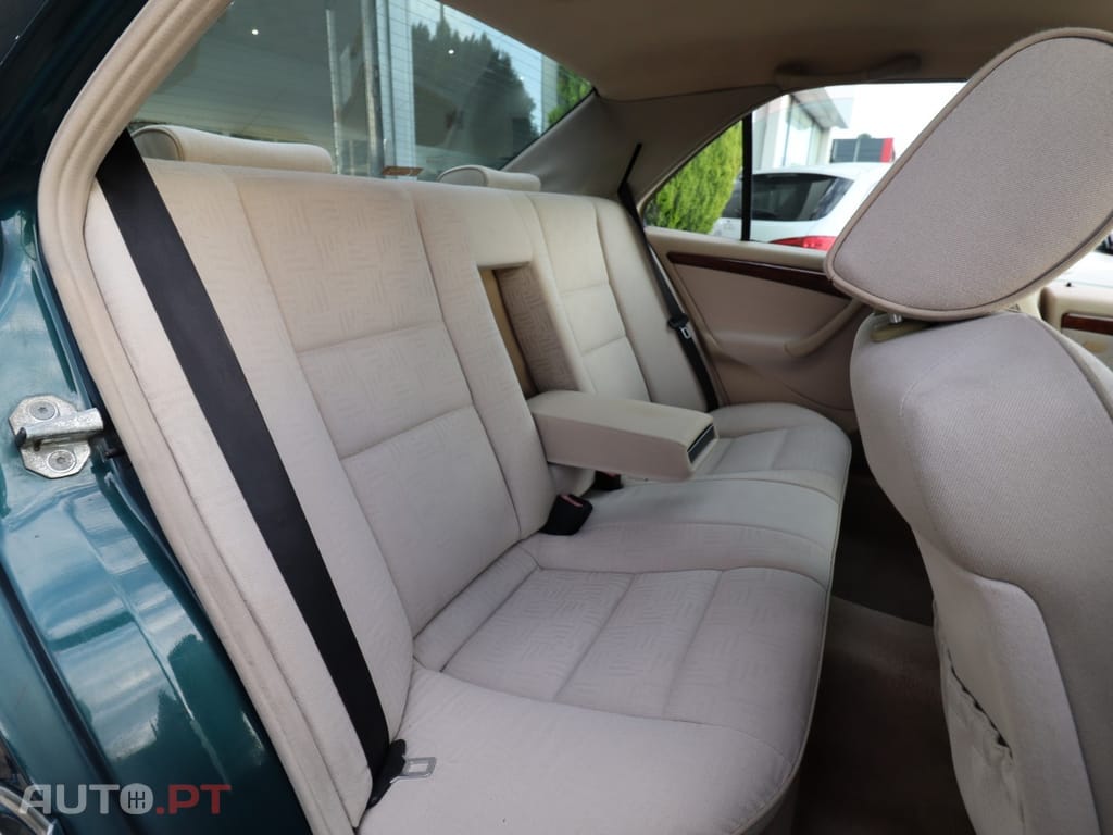 Mercedes-Benz C 220 D Classic