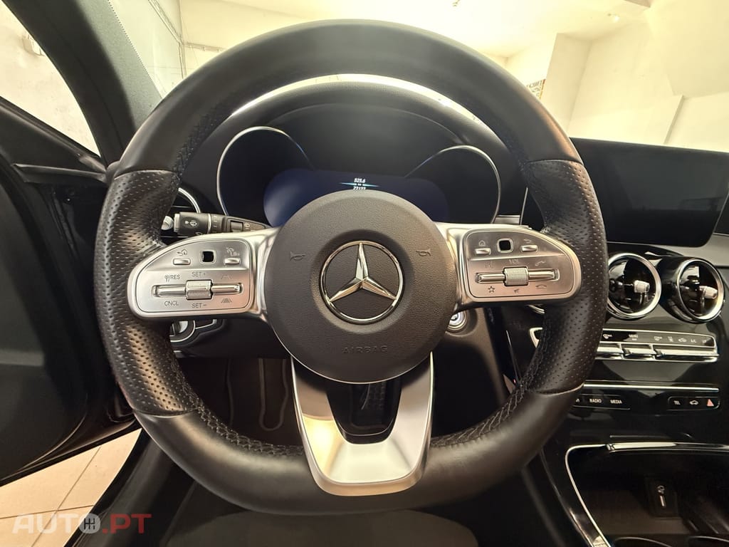 Mercedes-Benz C 300 de AMG Line