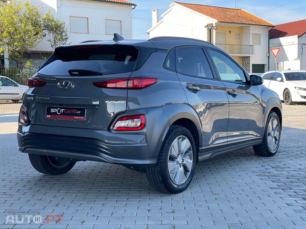 Hyundai Kauai EV 64 kWh Premium