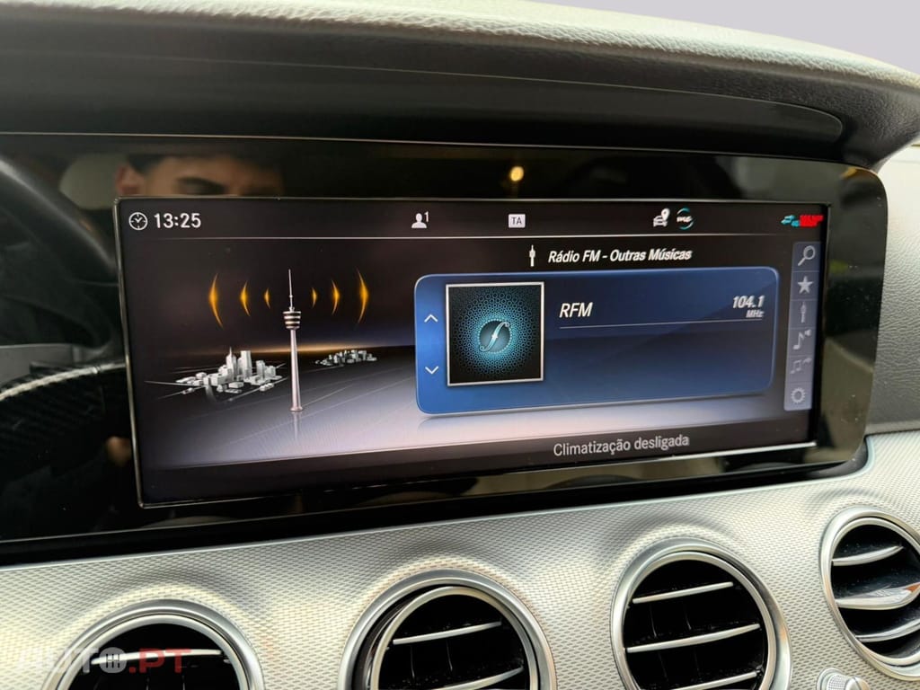 Mercedes-Benz E 300 De Avantgarde