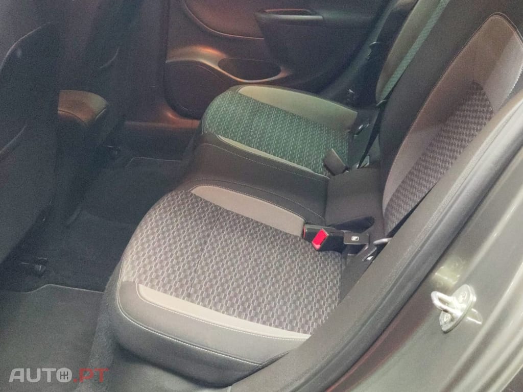 Opel Astra Sports Tourer 1.5 D Business Edition S/S — fotografia 11