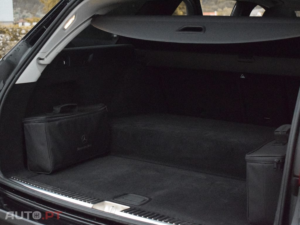 Mercedes-Benz E 300 de