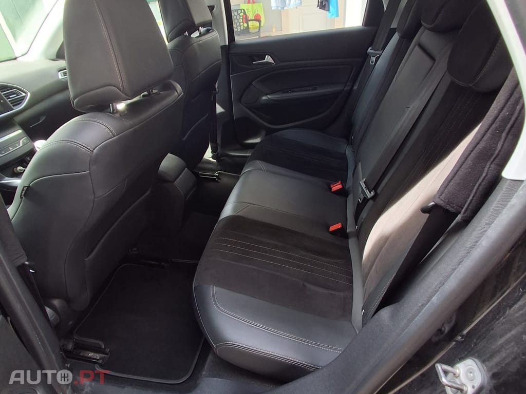 Peugeot 308 SW 1.5 BlueHDi Allure