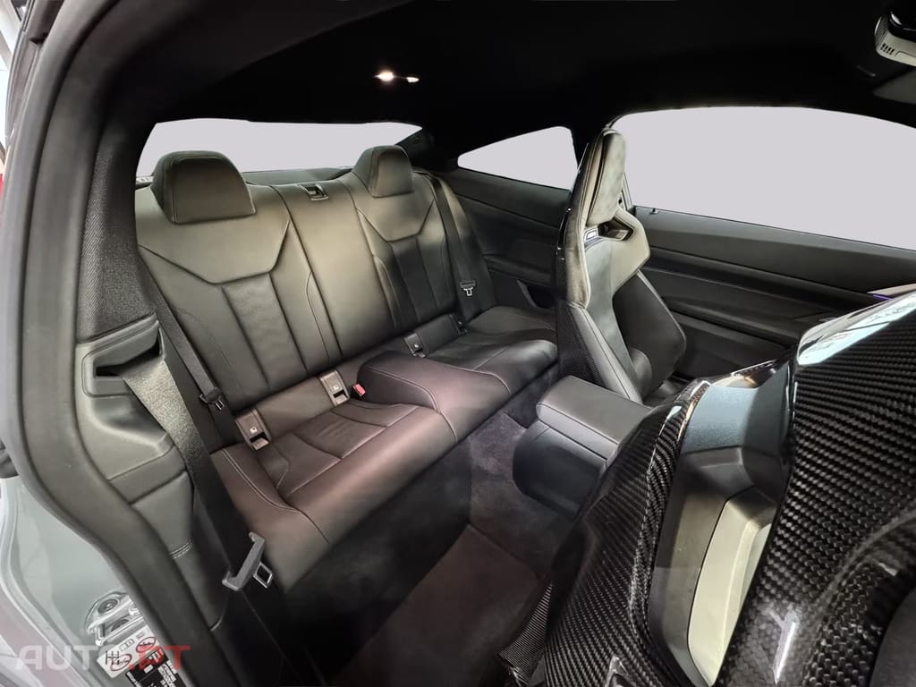 BMW M4 Carbon Schalensitze