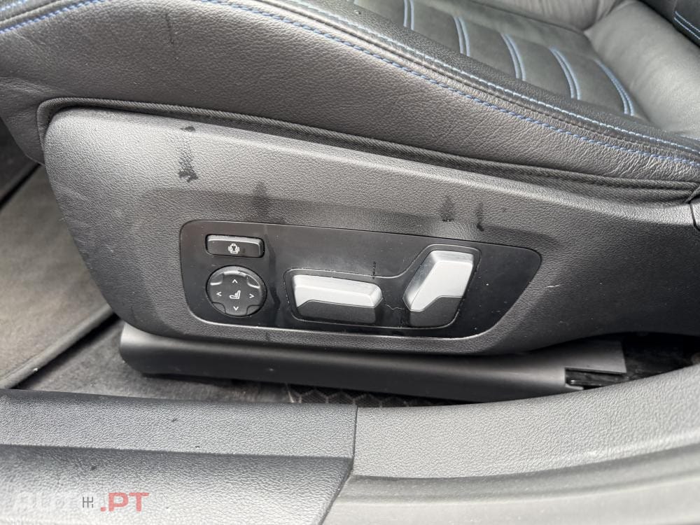 BMW 420 i Pack Desportivo M Auto