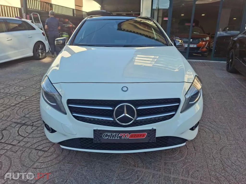 Mercedes-Benz A 200  Cdi 4matic 7g  Dct Streetstyle