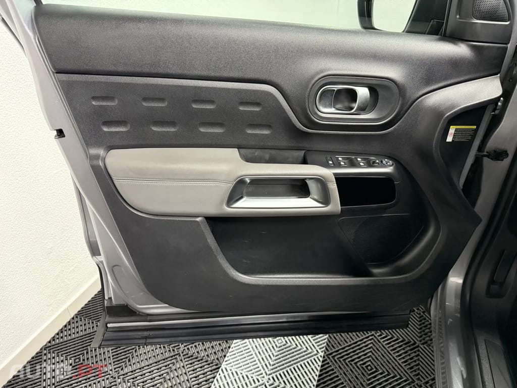 Citroen C5 Aircross 1.2 PureTech Shine Pack