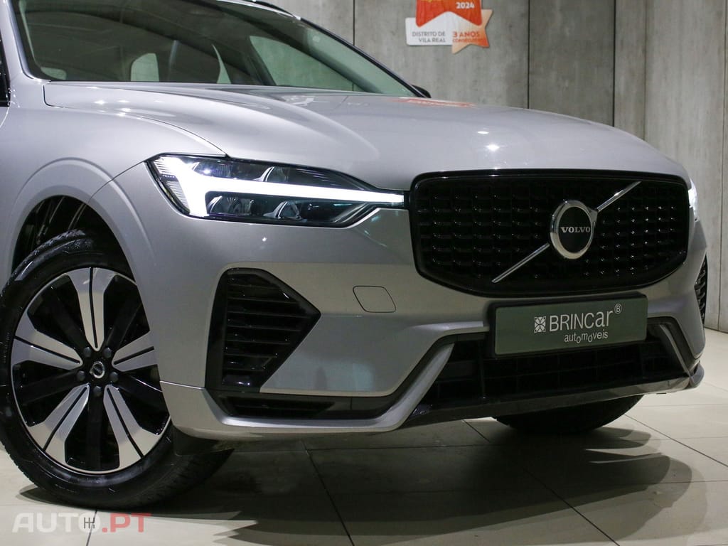 Volvo XC60 2.0 T6 PHEV Plus Dark AWD