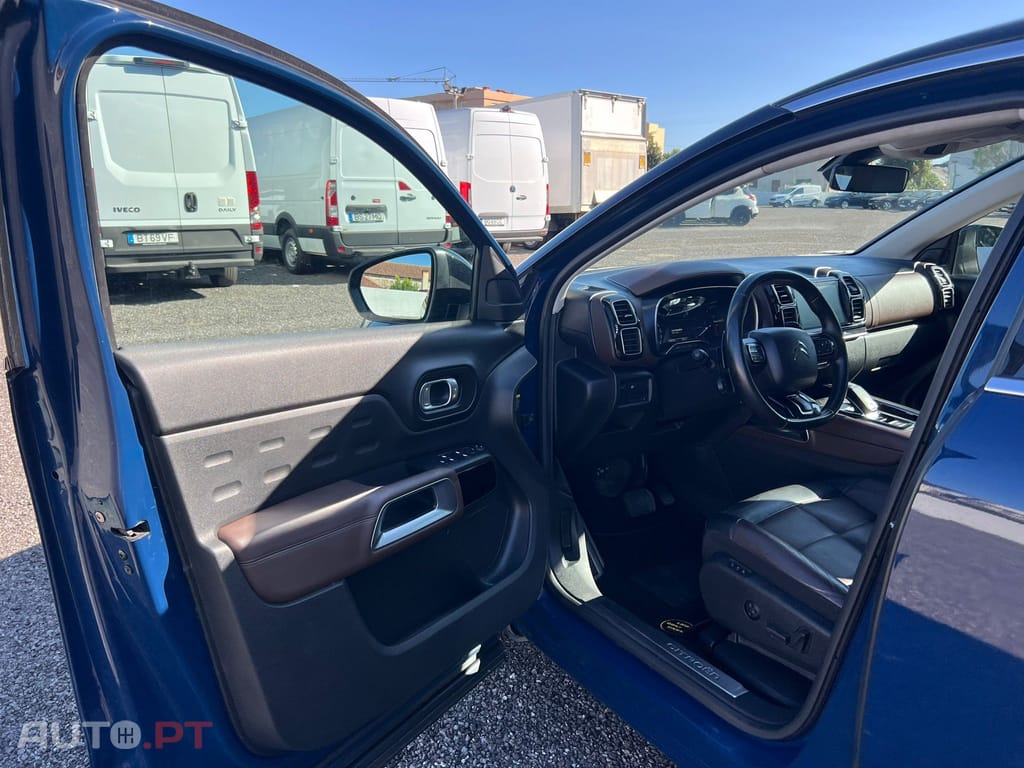Citroen C5 Aircross 1.2 PureTech Shine EAT8