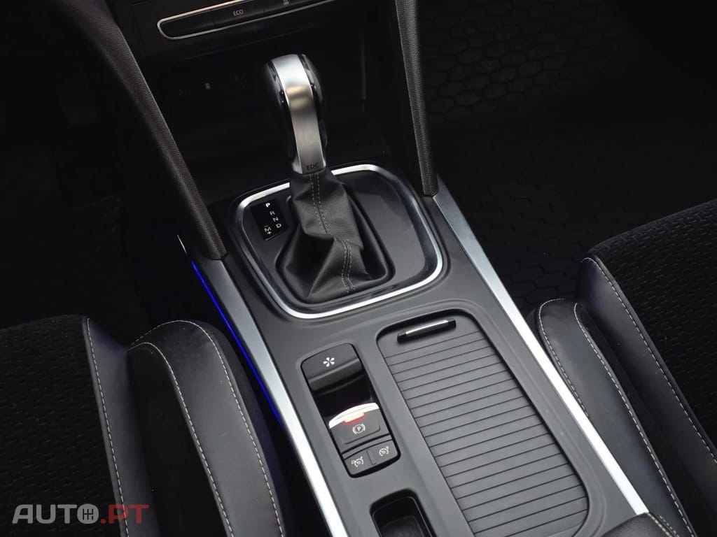 Renault Mégane 1.5 dCi Bose Edition EDC J18