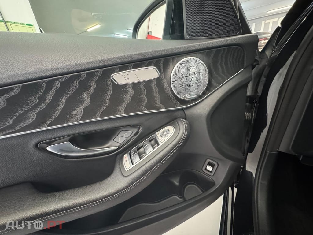 Mercedes-Benz C 300 de Avantgarde