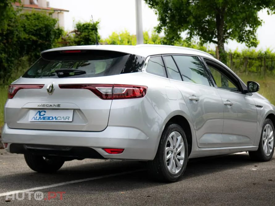 Renault Mégane Sport Tourer BLUE dCi 115 EDC BUSINESS EDITION