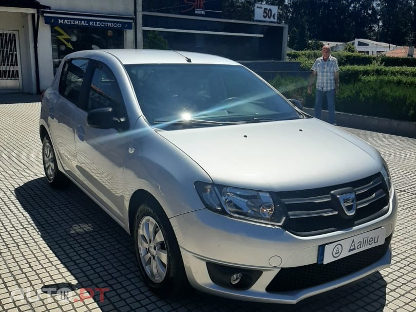 Dacia Sandero 0.9 TCe Confort