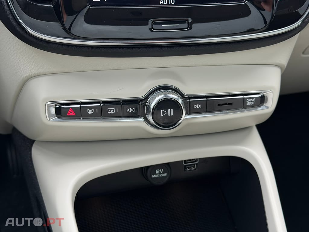 Volvo XC40 1.5 T5 PHEV Inscription