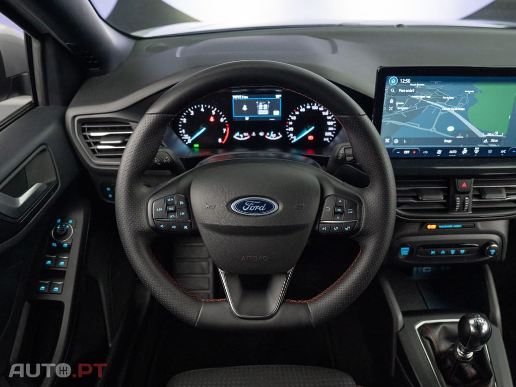 Ford Focus 1.0 EcoBoost MHEV ST-Line