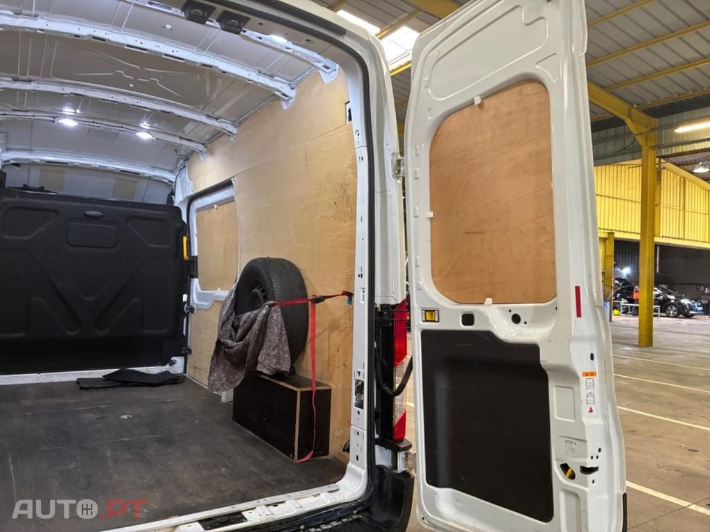 Ford Transit 330 L2 2.0 TDCi H3 Trend