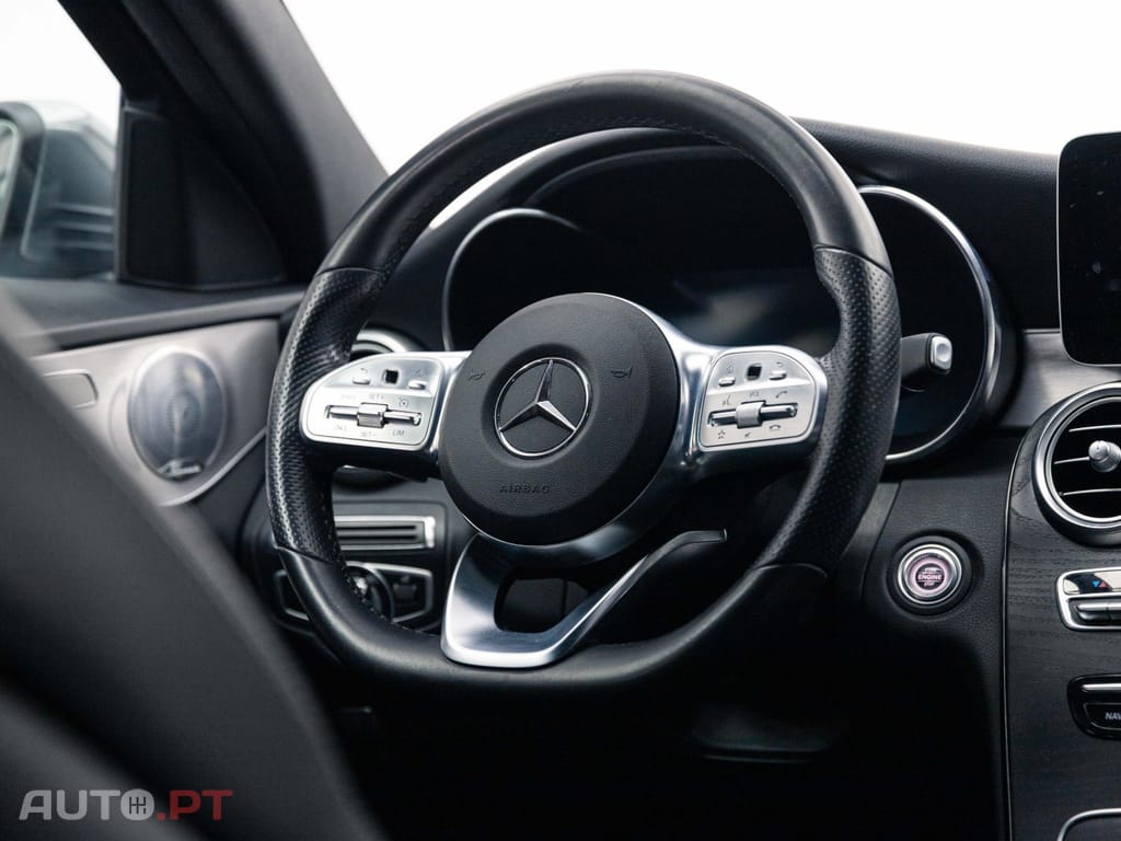 Mercedes-Benz C 300 e AMG Line