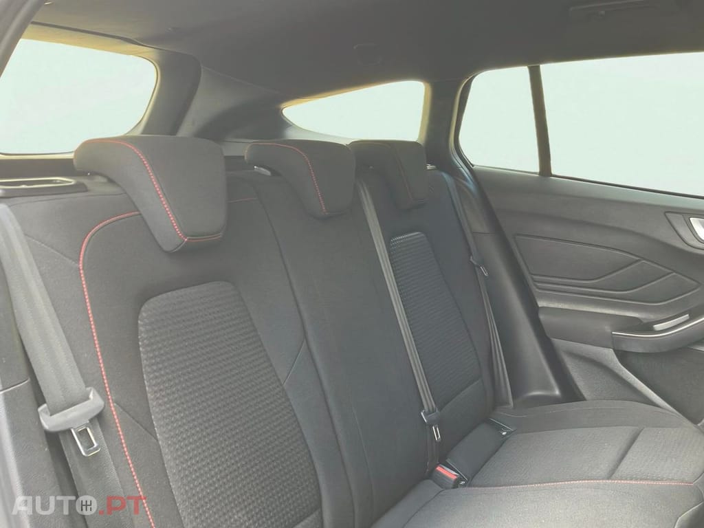 Ford Focus SW 1.0 EcoBoost MHEV ST-Line Aut.
