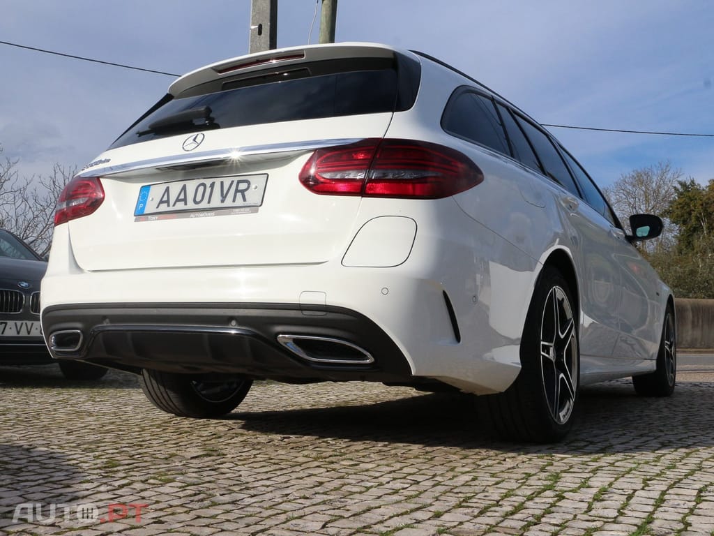 Mercedes-Benz C 300 de AMG Line