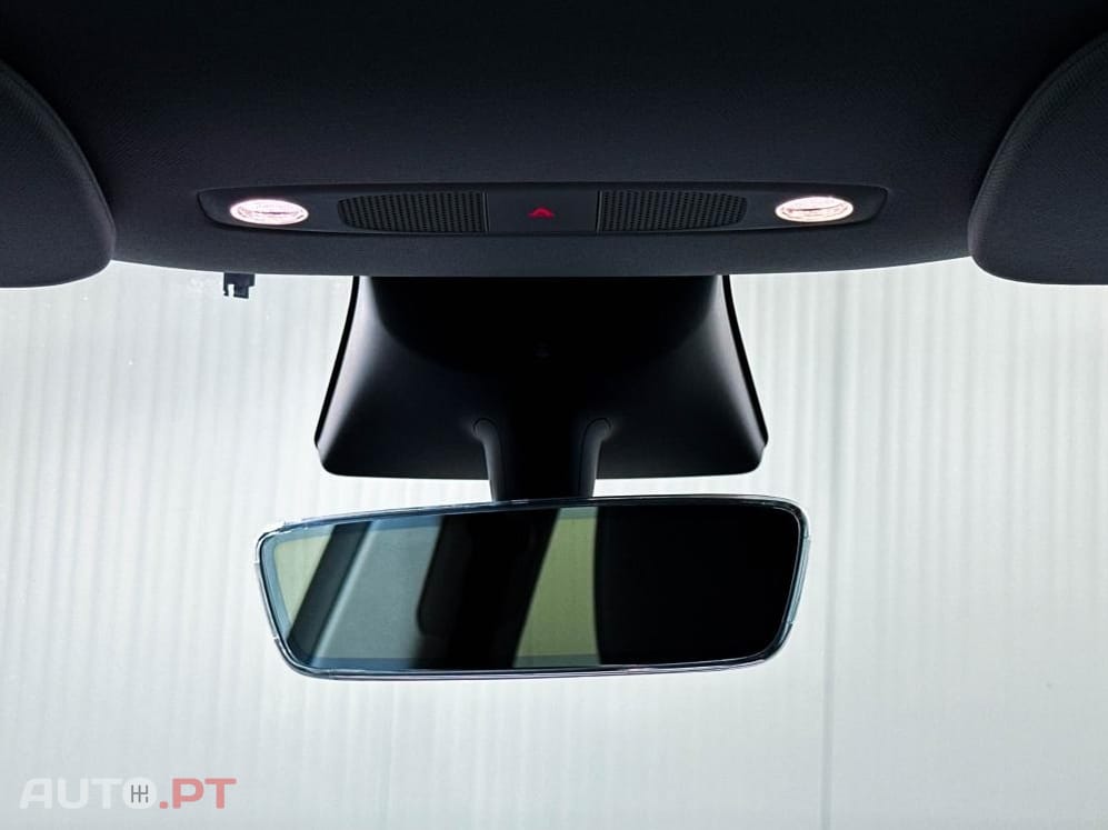 Tesla Model Y Standard