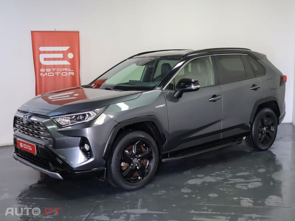 Toyota RAV4 2.5 Hybrid SQUARE Collection