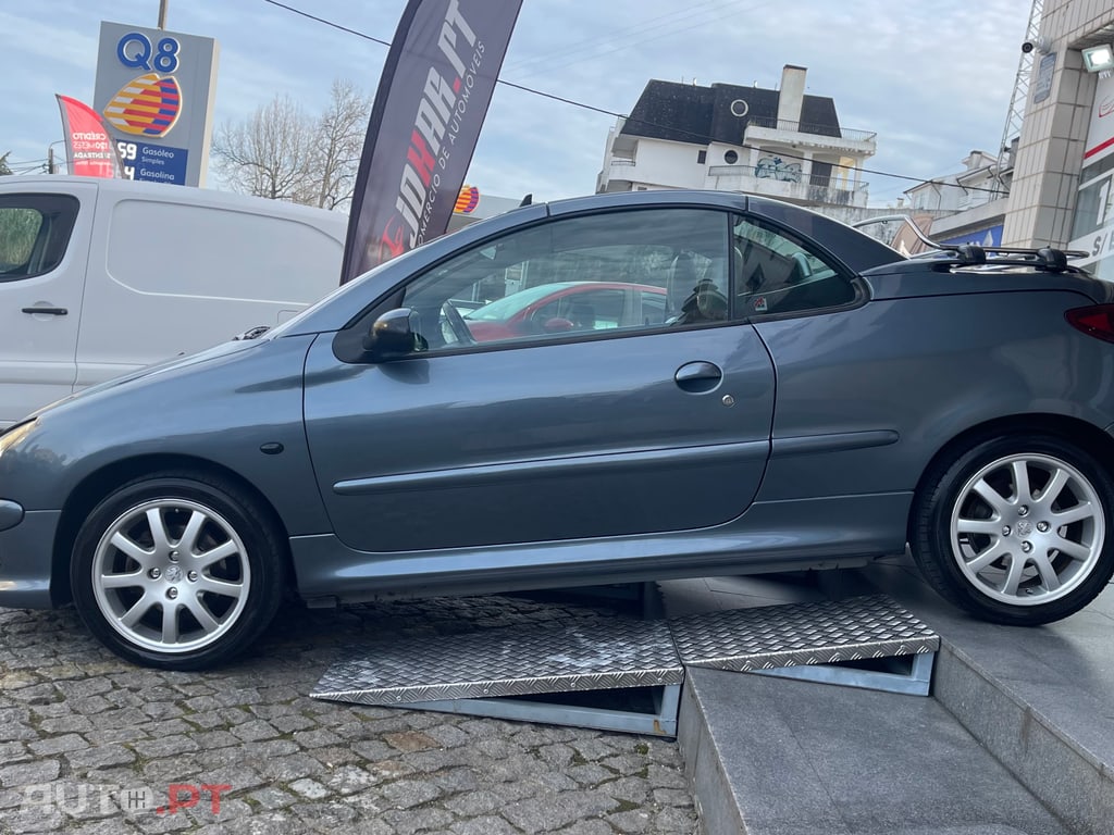 Peugeot 206 CC 1.6 HDi - (NACIONAL)