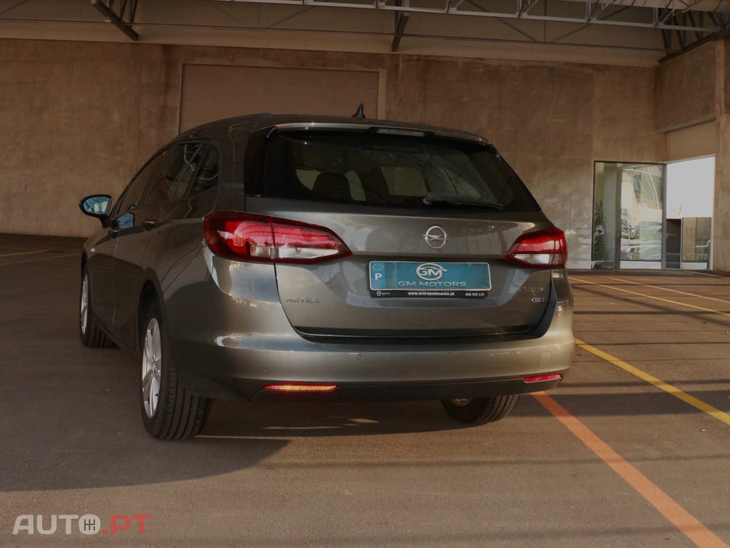 Opel Astra Sports Tourer
