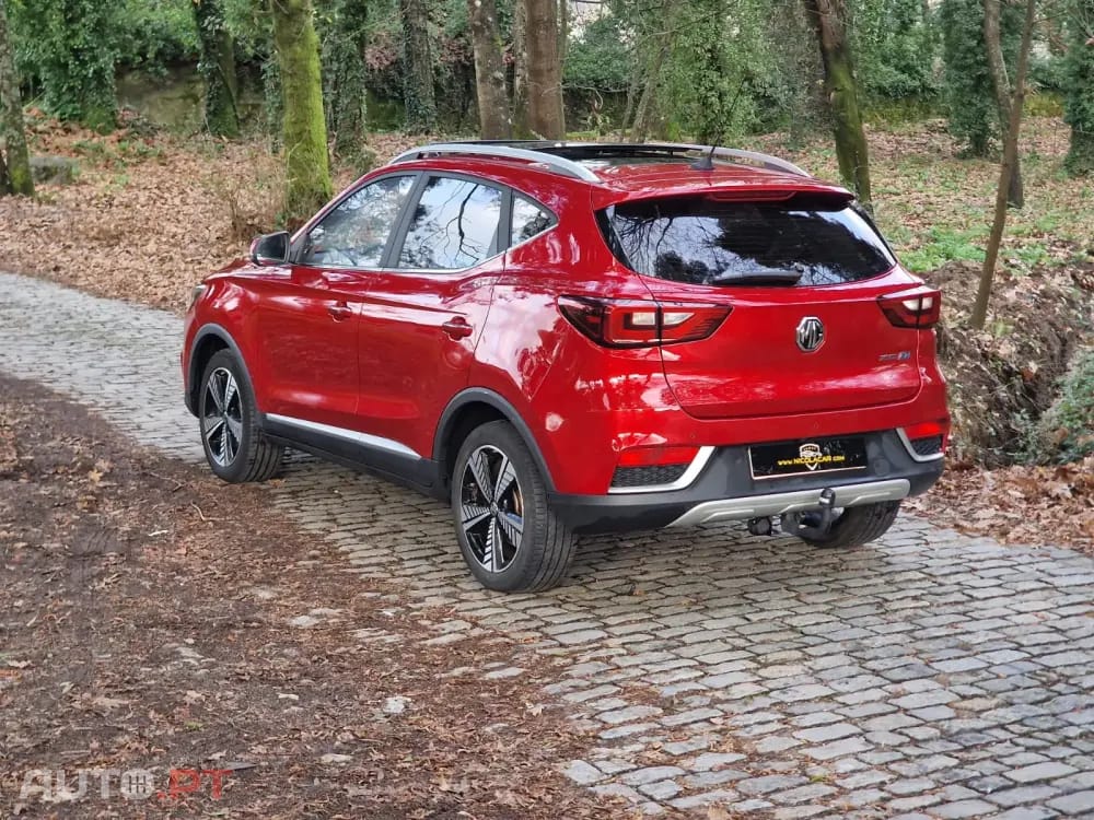 MG ZS Maximal Luxury