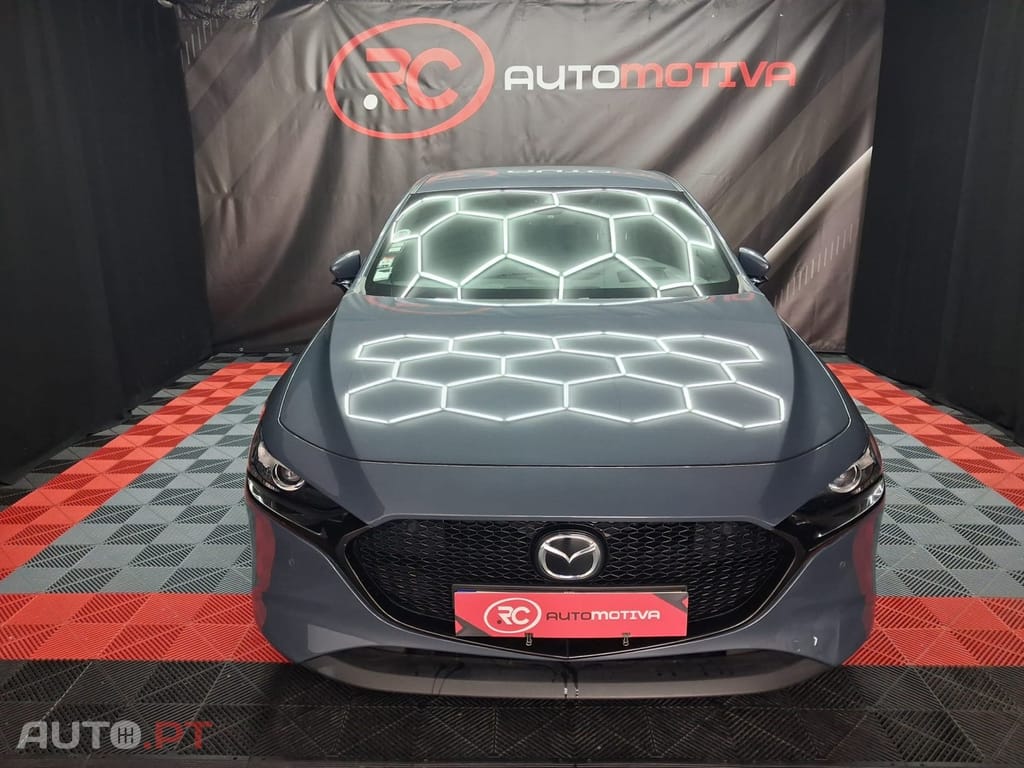 Mazda 3 e-SkyActiv