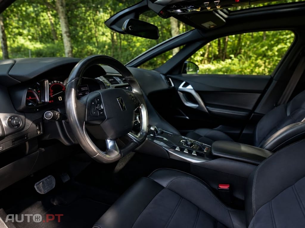 DS DS5 2.0 Hybrid4 Sport Chic