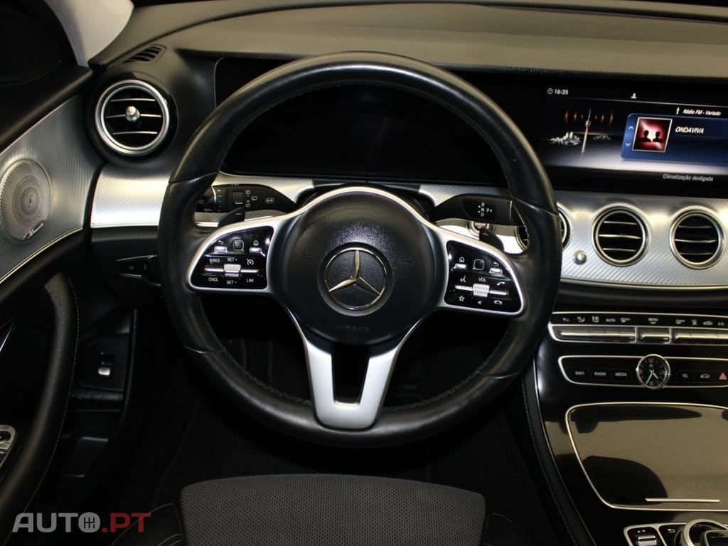 Mercedes-Benz E 300 DE AVANTGARDE I.V.A DEDUTÍVEL