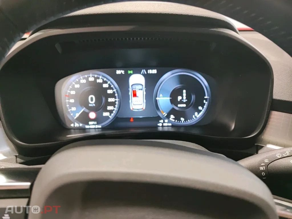 Volvo XC40 1.5 T5 PHEV Momentum
