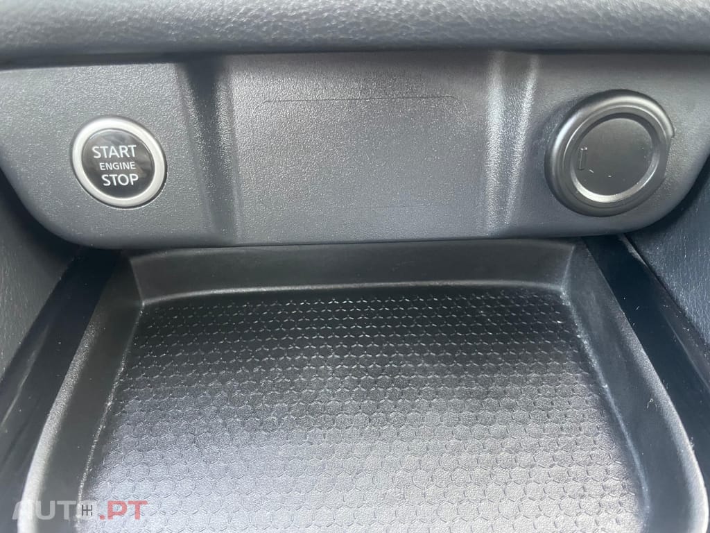 Nissan Qashqai 1.3 DIG-T Acenta LED+R