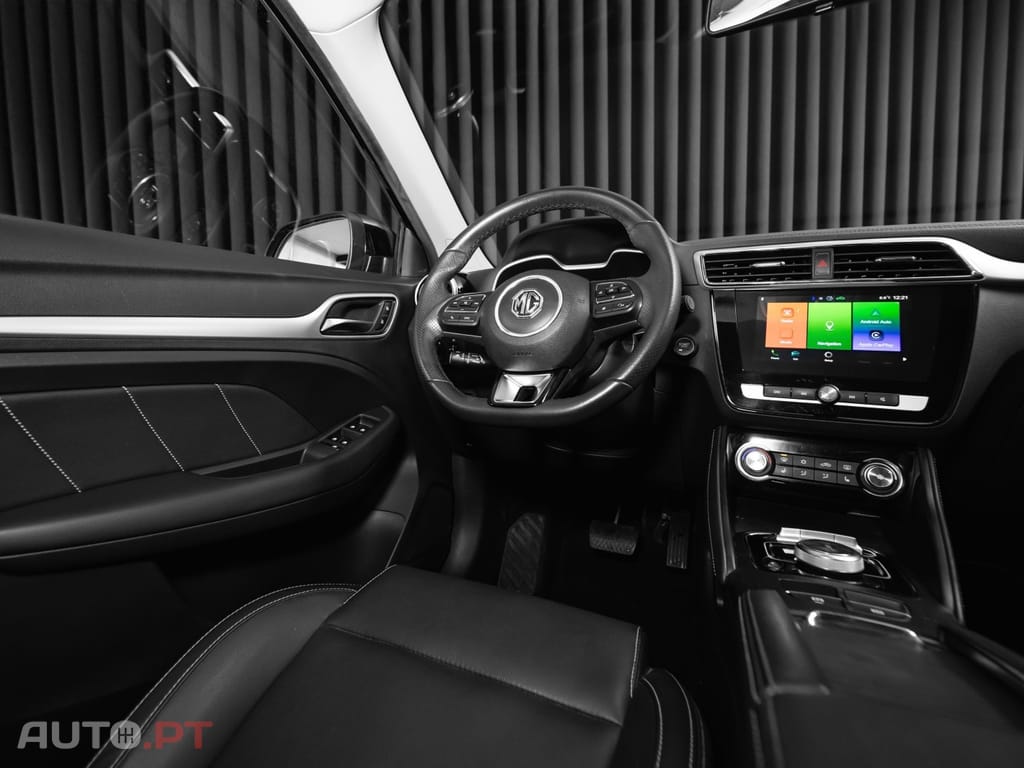 MG ZS EV 44.5 kWh Luxury