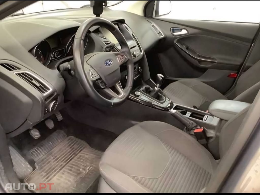 Ford Focus SW Titanium