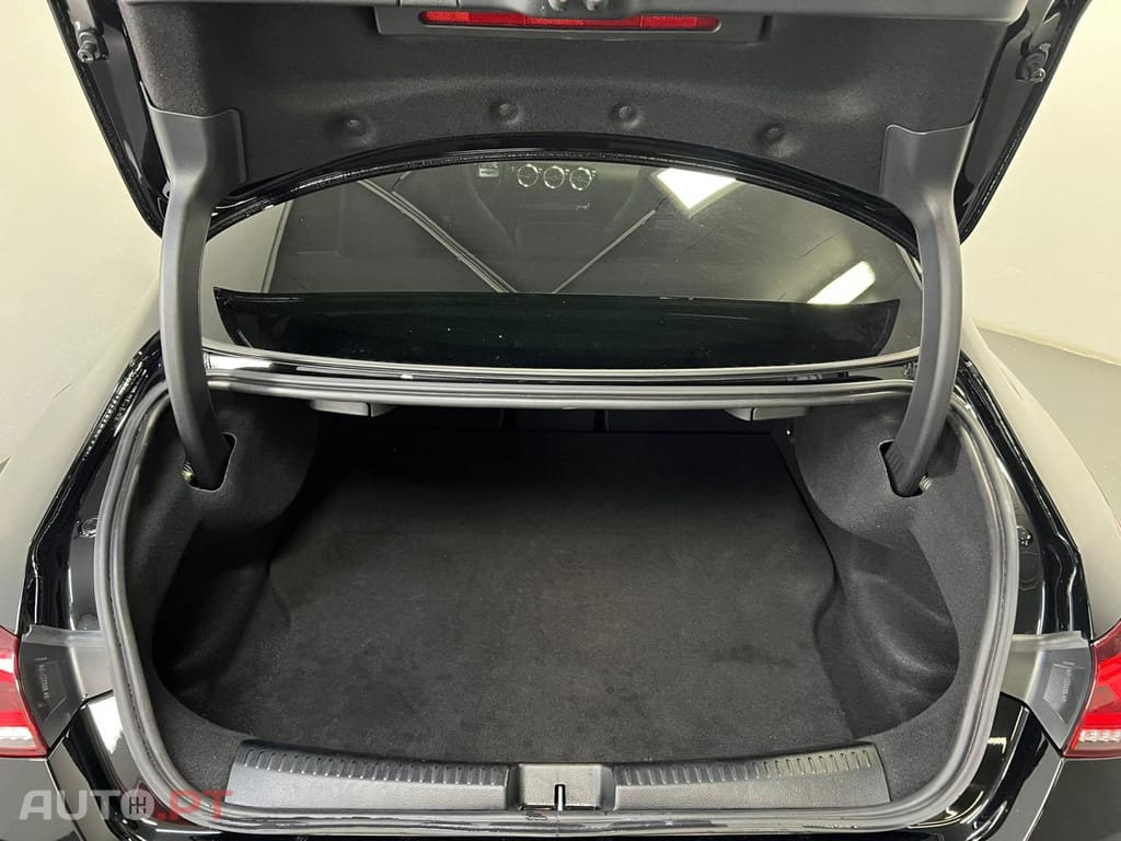 Mercedes-Benz CLA 250 e Auto AMG Line