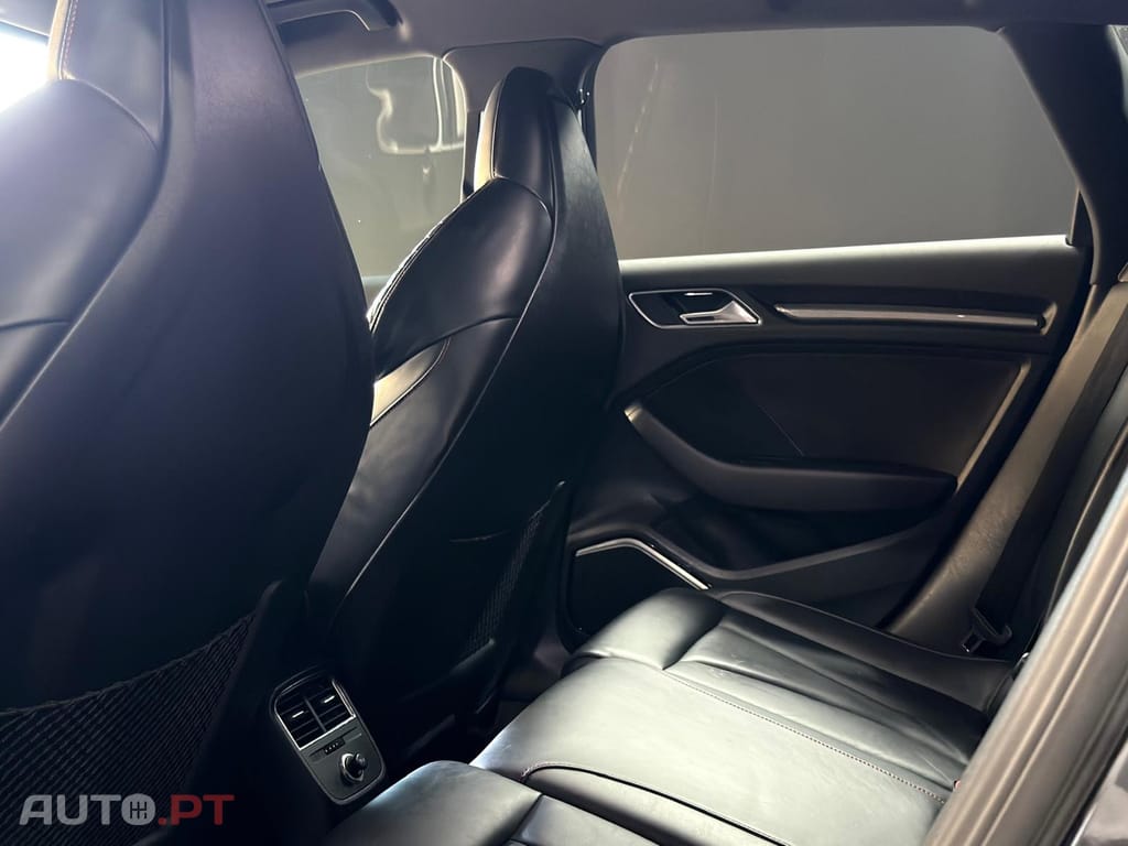 Audi RS3 Sportback 2.5 TFSI quattro S tronic