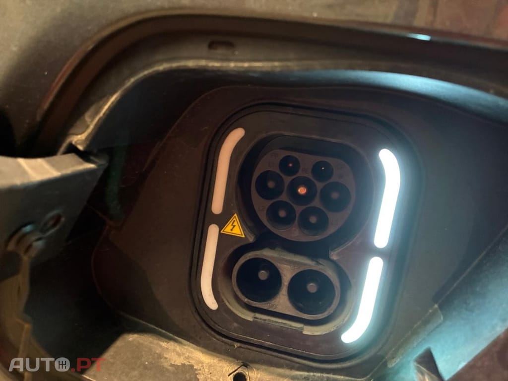 MG MG4 64 kWh Comfort