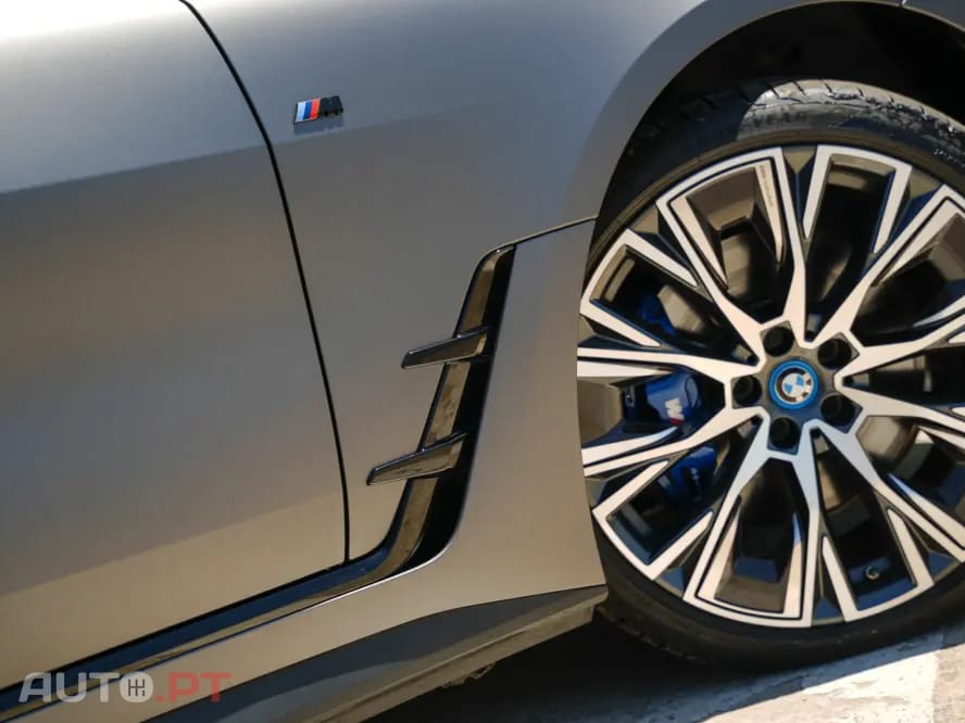 BMW i4 M50 Pack Desportivo M Pro