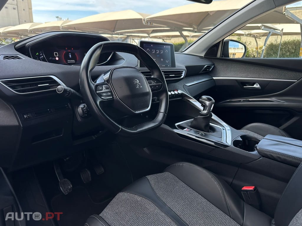 Peugeot 3008 1.5 BlueHDi Allure