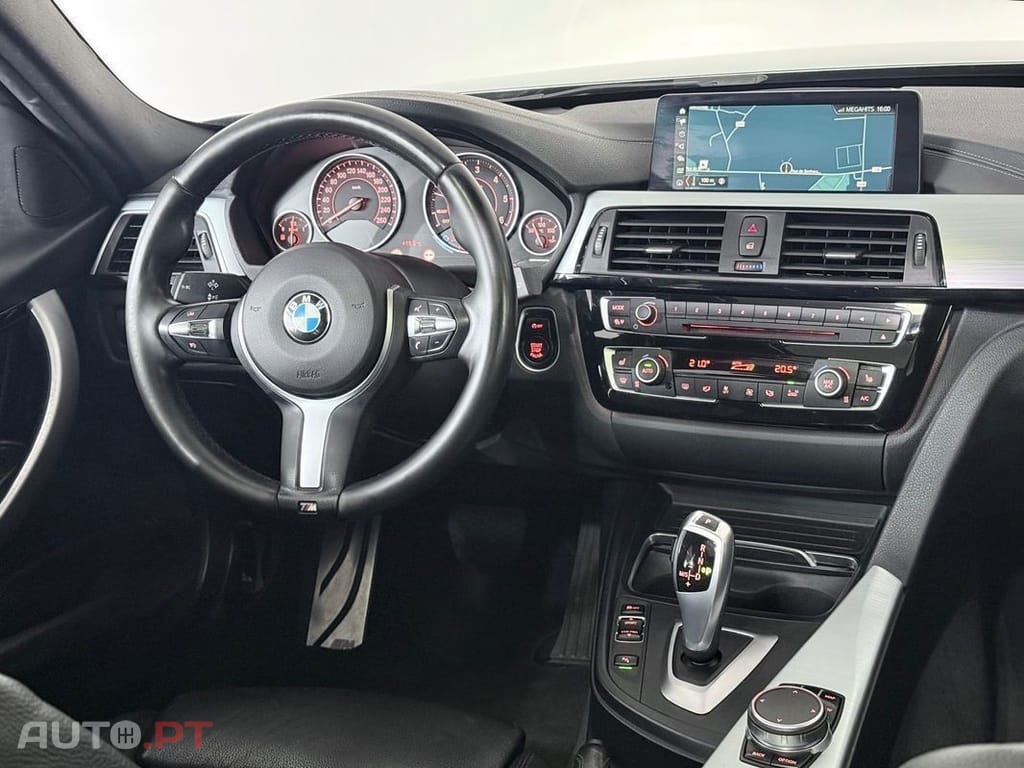 BMW 318 d Pack M Shadow Auto — fotografia 16