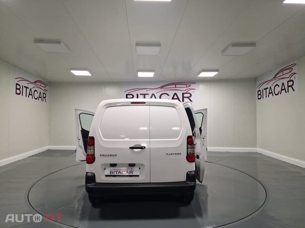 Peugeot Partner 1.6 BlueHDi L1 Premium 3L