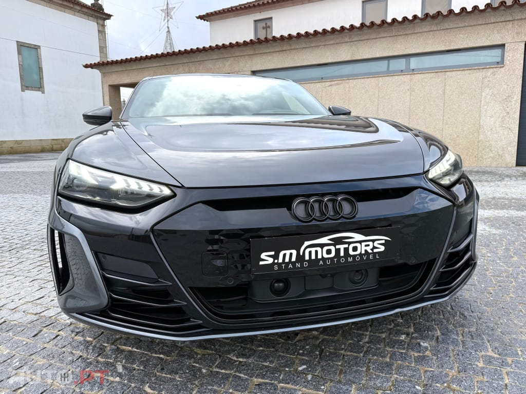 Audi E-Tron GT quattro