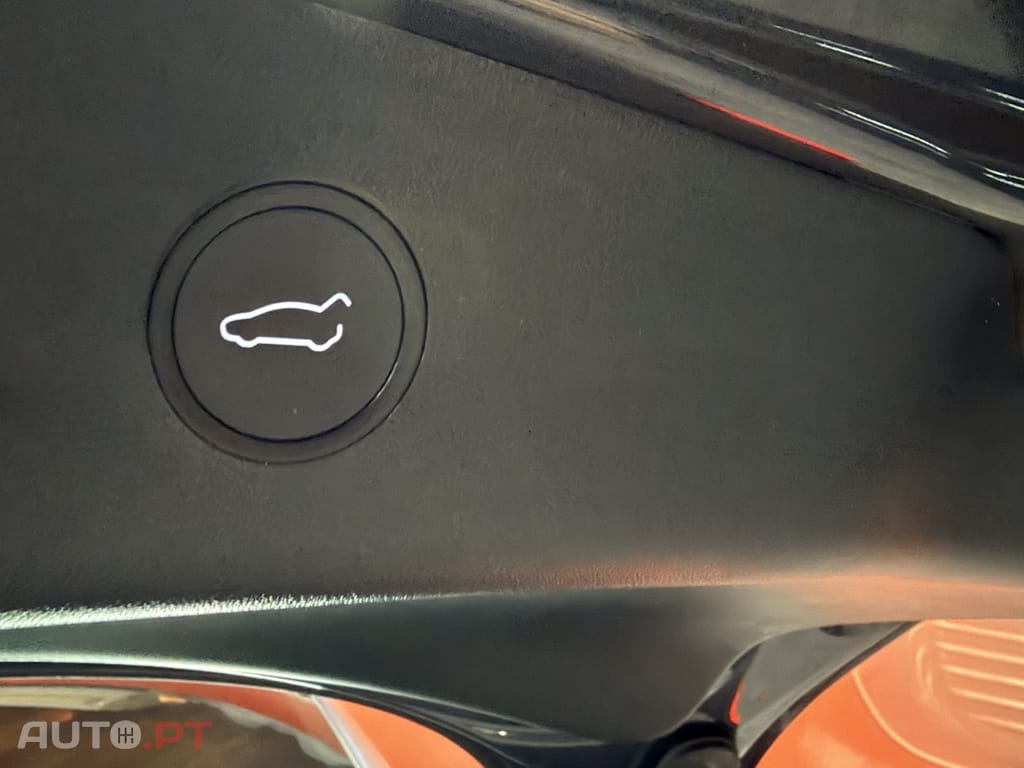Tesla Model 3 Tração Traseira