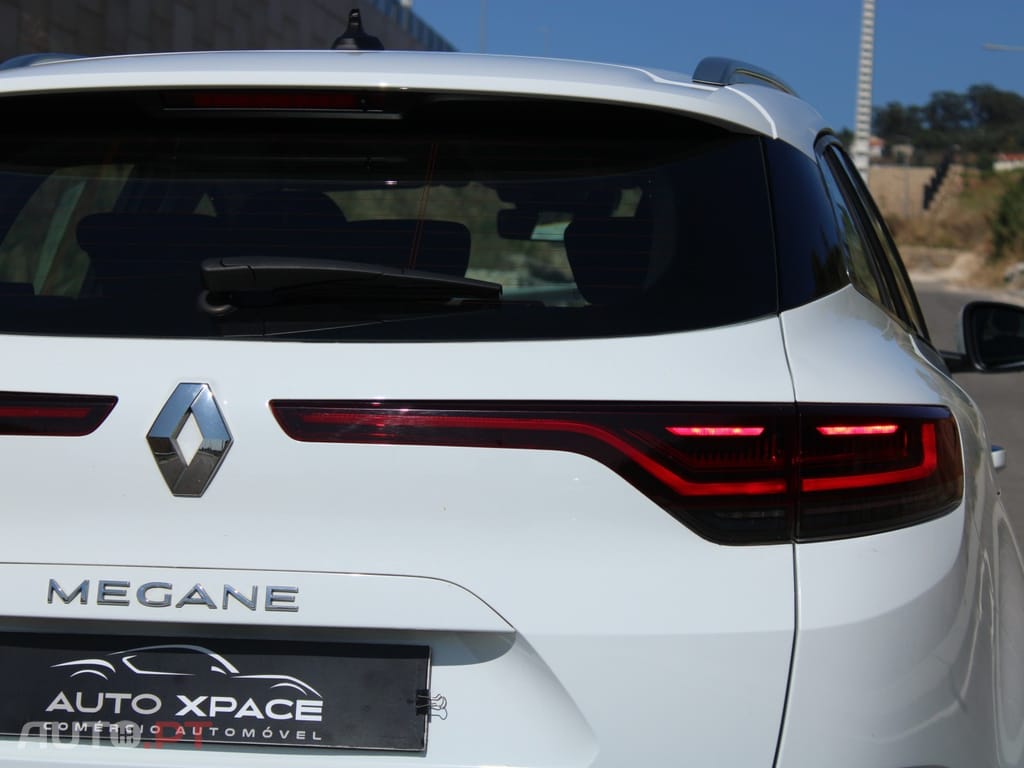Renault Mégane Sport Tourer 1.5 Blue dCi Intens EDC