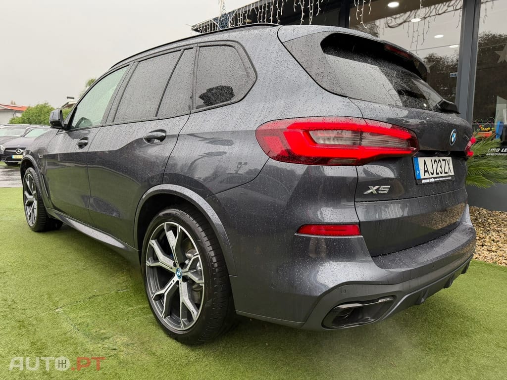 BMW X5 45 e xDrive Pack M
