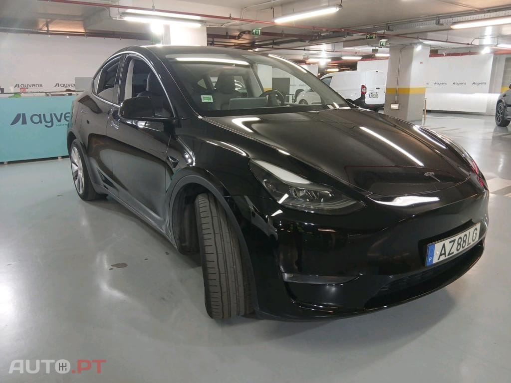 Tesla Model Y Long Range Tração Integral