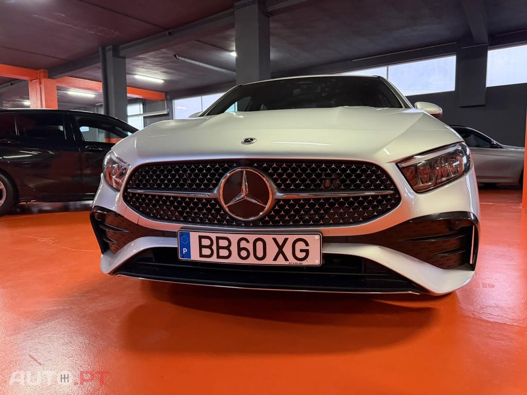 Mercedes-Benz A 250 e AMG LINE
