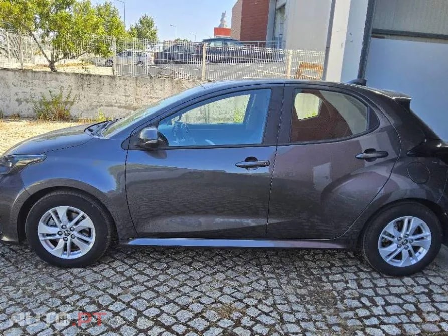 Toyota Yaris 1.5 Hybrid Dynamic