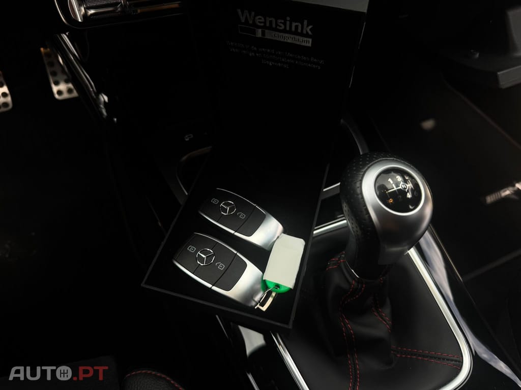 Mercedes-Benz A 180 AMG LINE ECRA FULL LED